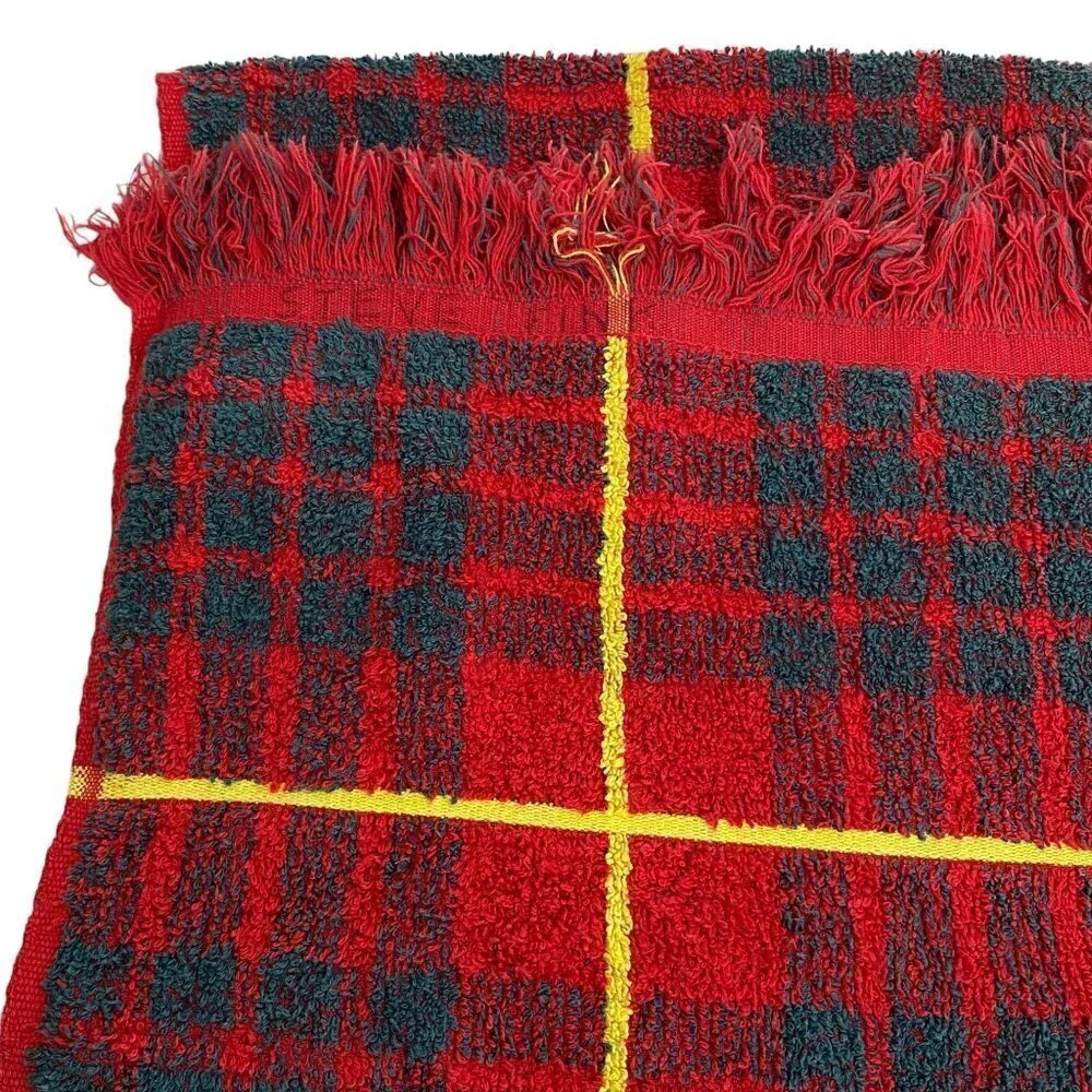 Vintage plaid towel